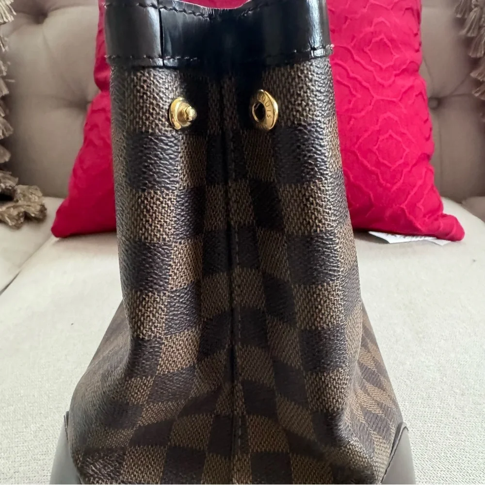 Louis Vuitton Damier Ebene Hempstead Tote Bag - Picture 5 of 9